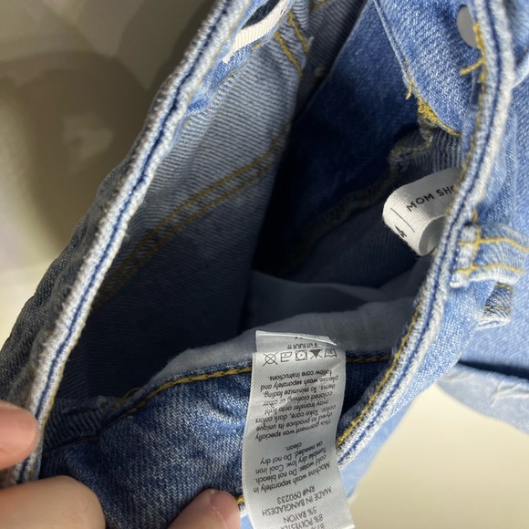 PacSun Mom Short High Rise Distressed Denim Shorts Size 24 - Picture 7 of 7